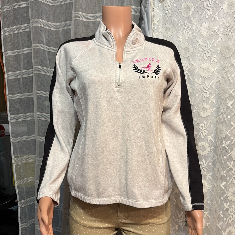 Susan G. Komen Inspire Women's Pink and Black Sweater Small Size